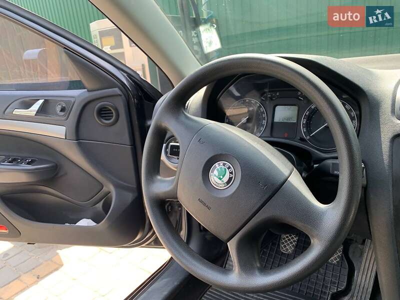 Ліфтбек Skoda Octavia 2006 в Новодністровську фото 12 Ліфтбек Skoda Octavia 2006 в Новодністровську