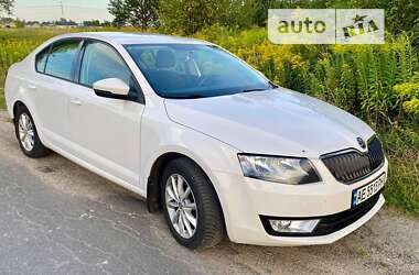 Лифтбек Skoda Octavia 2016 в Сумах