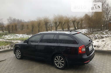 Универсал Skoda Octavia 2011 в Костополе