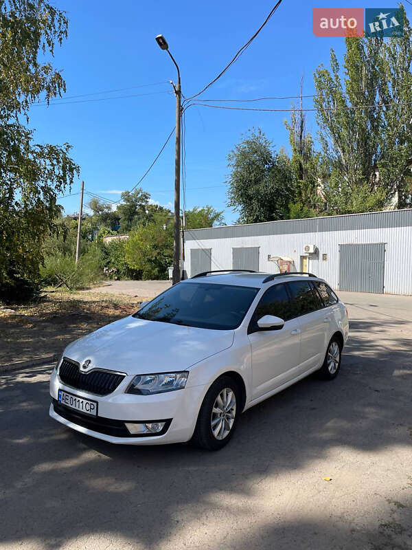 Універсал Skoda Octavia 2015 в Кривому Розі
