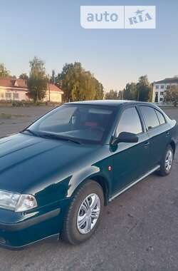 Лифтбек Skoda Octavia 2000 в Емильчине