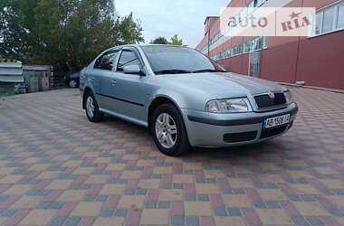 Лифтбек Skoda Octavia 2009 в Гайсине