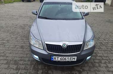 Универсал Skoda Octavia 2012 в Снятине