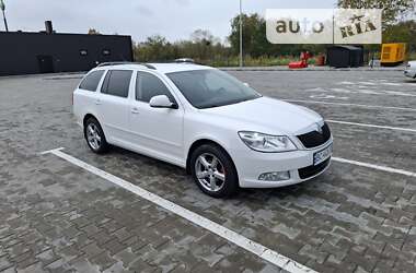 Универсал Skoda Octavia 2011 в Стрые