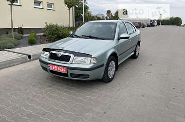 Лифтбек Skoda Octavia 2009 в Луцке