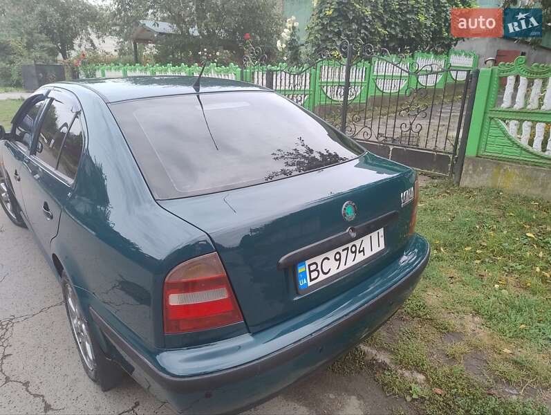 Универсал Skoda Octavia 1999 в Сокале