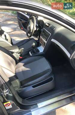 Лифтбек Skoda Octavia 2011 в 