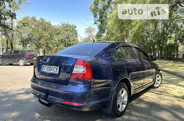 Лифтбек Skoda Octavia 2009 в 