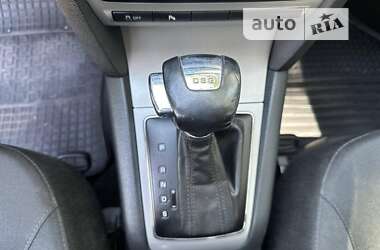 Лифтбек Skoda Octavia 2009 в 