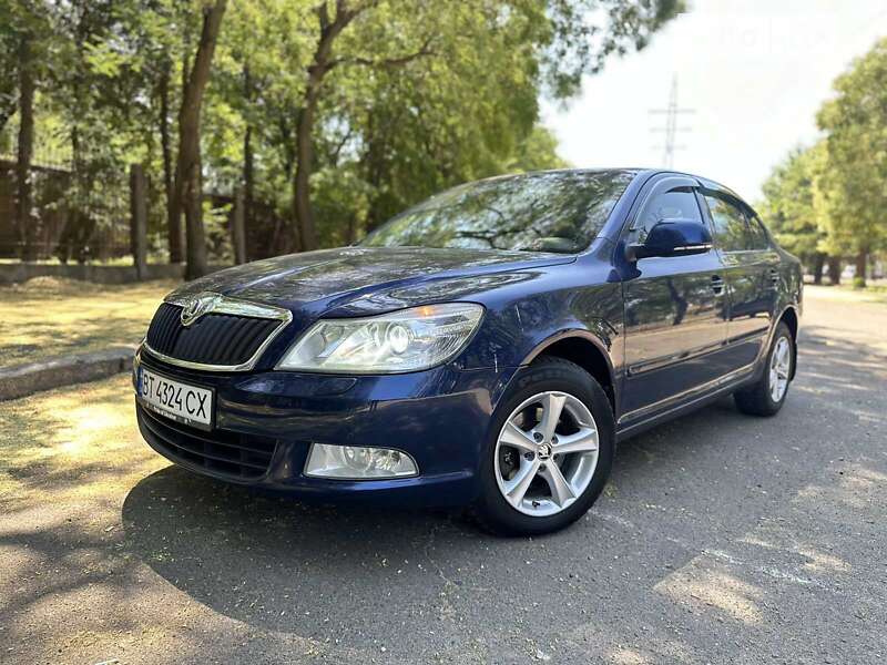 Лифтбек Skoda Octavia 2009 в 