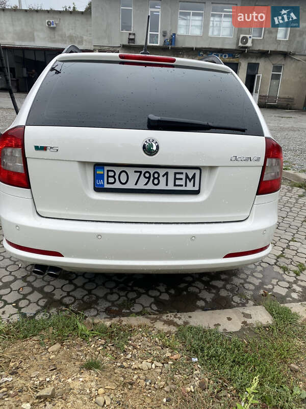 Універсал Skoda Octavia 2012 в Заліщиках