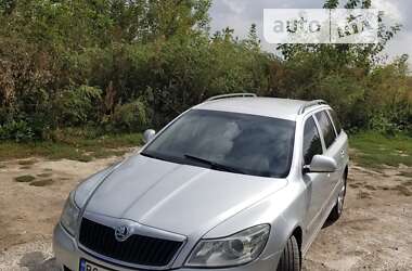 Универсал Skoda Octavia 2010 в Тернополе