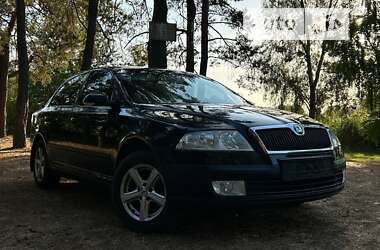 Ліфтбек Skoda Octavia 2008 в Шишаках