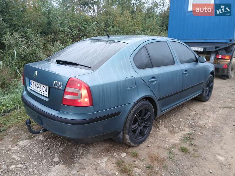 Лифтбек Skoda Octavia 2004 в Долине
