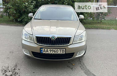 Ліфтбек Skoda Octavia 2009 в Корсунь-Шевченківському