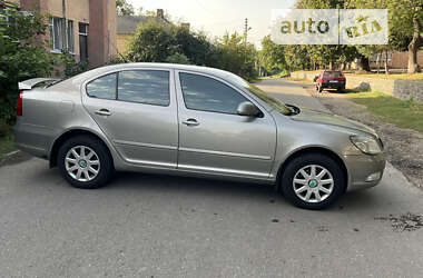 Ліфтбек Skoda Octavia 2009 в Корсунь-Шевченківському