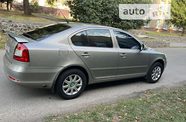 Ліфтбек Skoda Octavia 2009 в Корсунь-Шевченківському