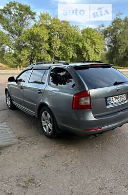 Універсал Skoda Octavia 2012 в Кропивницькому