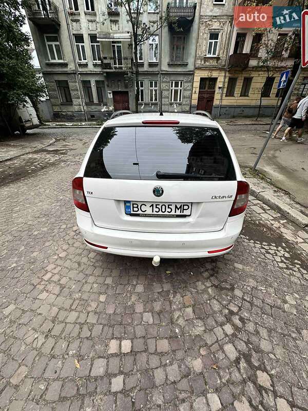 Універсал Skoda Octavia 2012 в Львові