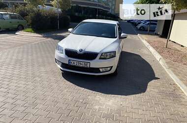 Лифтбек Skoda Octavia 2016 в Киеве