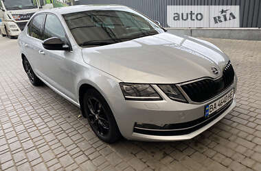 Лифтбек Skoda Octavia 2019 в 