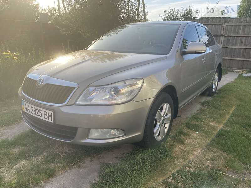 Ліфтбек Skoda Octavia 2013 в Гребінках