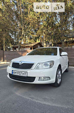 Універсал Skoda Octavia 2012 в Звягелі