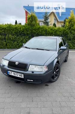 Лифтбек Skoda Octavia 2004 в Долине