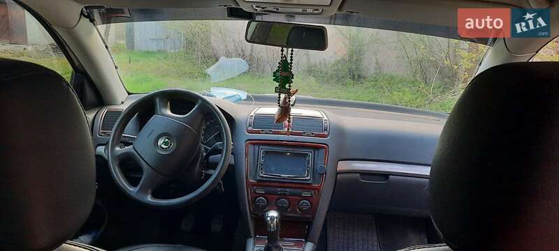 Универсал Skoda Octavia 2005 в Перечине