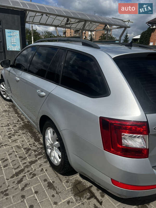 Універсал Skoda Octavia 2016 в Сарнах