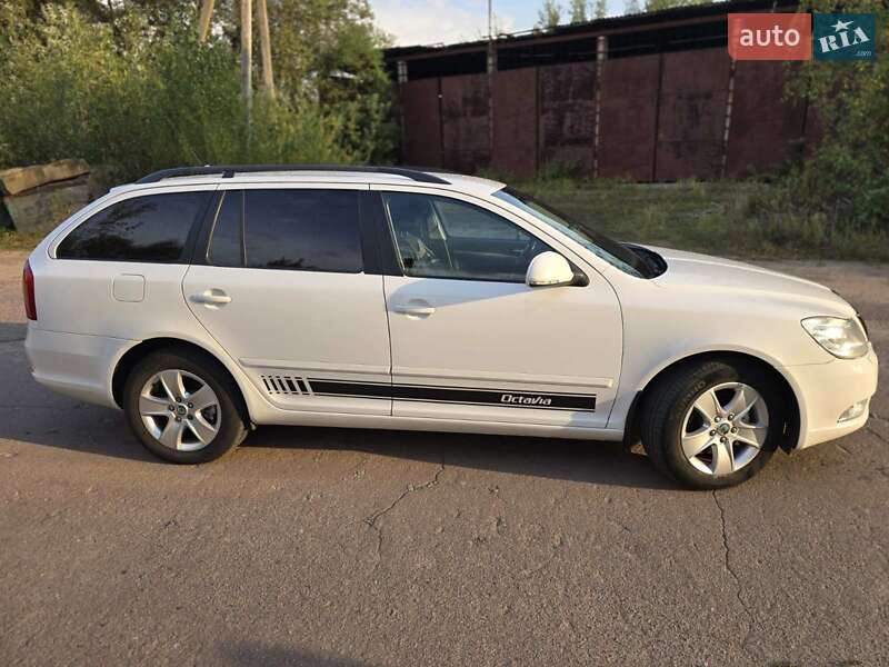 Универсал Skoda Octavia 2012 в Житомире фото 13 Универсал Skoda Octavia 2012 в Житомире