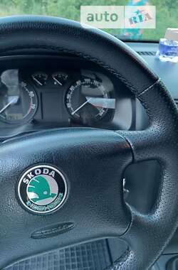 Универсал Skoda Octavia 2006 в Городке