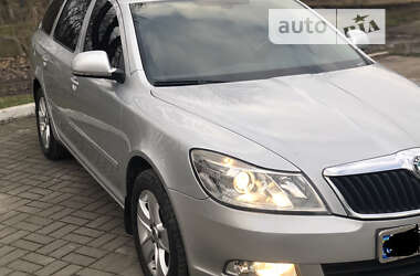 Универсал Skoda Octavia 2012 в Дрогобыче