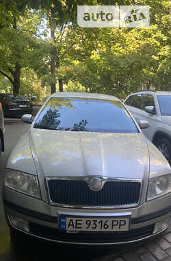 Ліфтбек Skoda Octavia 2007 в Дніпрі