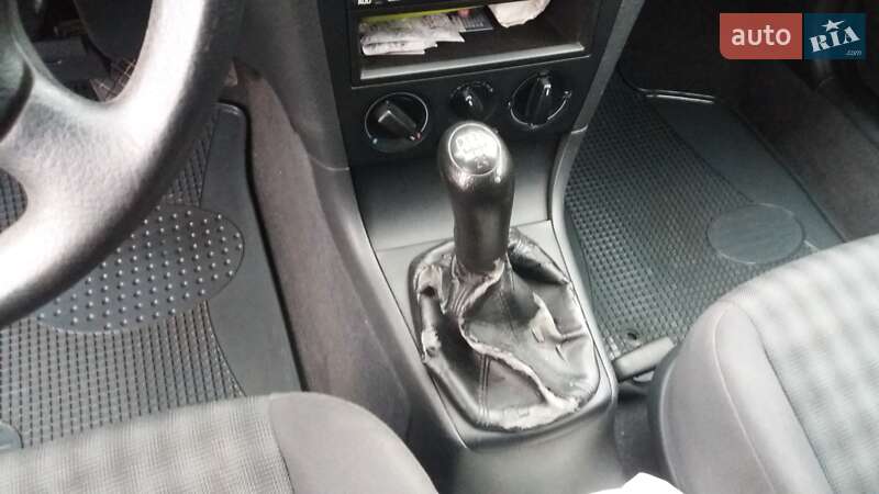 Універсал Skoda Octavia 2004 в Вінниці