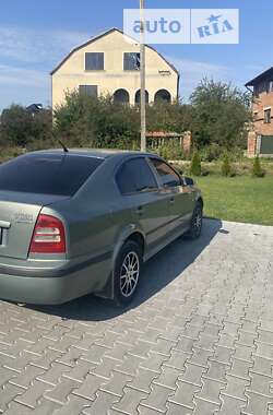 Ліфтбек Skoda Octavia 2003 в Львові