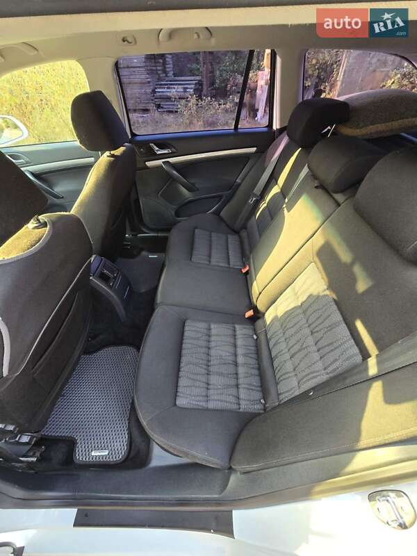 Универсал Skoda Octavia 2012 в Житомире фото 3 Универсал Skoda Octavia 2012 в Житомире