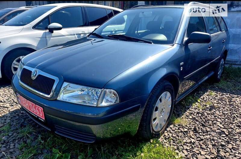 Універсал Skoda Octavia 2004 в Луцьку