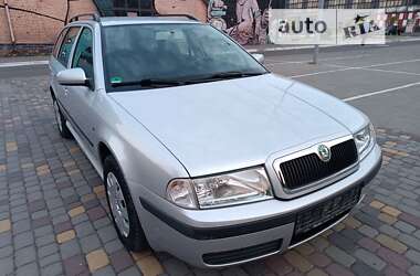 Универсал Skoda Octavia 2009 в Луцке