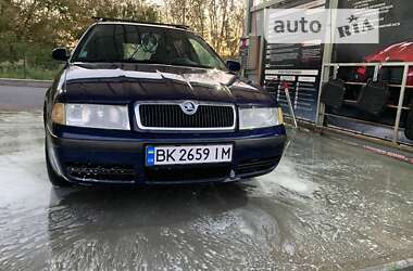 Універсал Skoda Octavia 2000 в Рівному