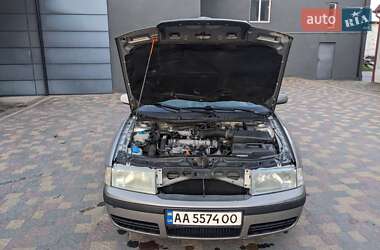 Лифтбек Skoda Octavia 2008 в 