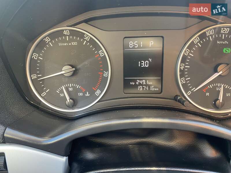 Ліфтбек Skoda Octavia 2010 в Києві фото 5 Ліфтбек Skoda Octavia 2010 в Києві