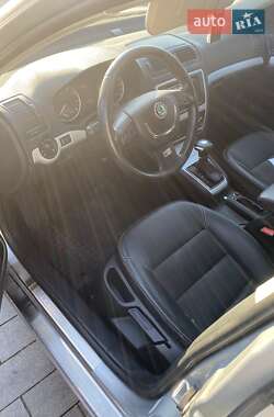 Лифтбек Skoda Octavia 2010 в 