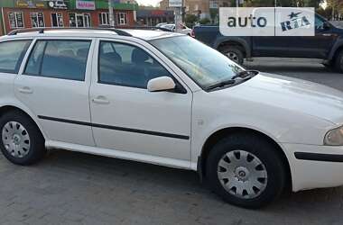 Універсал Skoda Octavia 2005 в Ярмолинцях