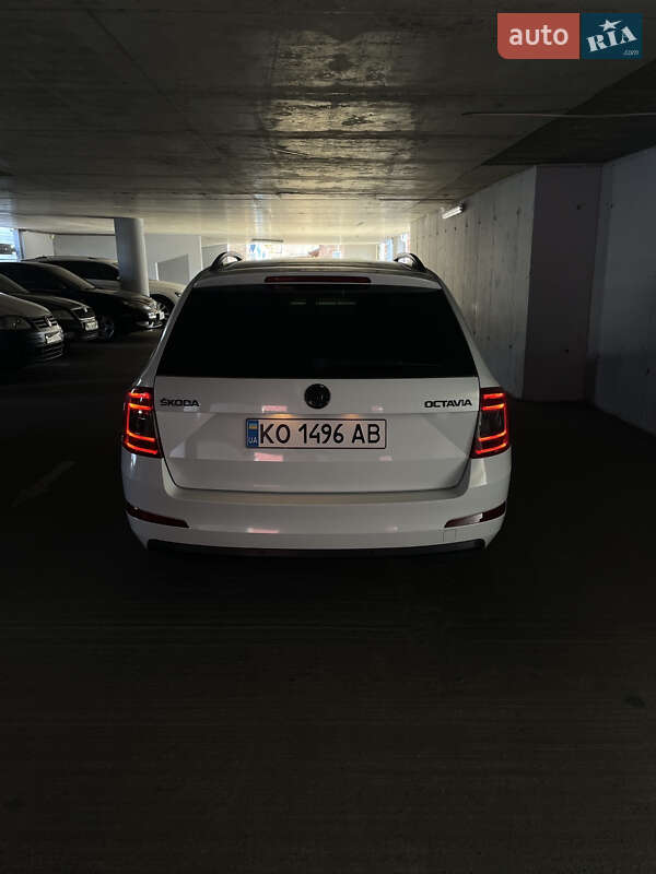 Універсал Skoda Octavia 2014 в Мукачевому