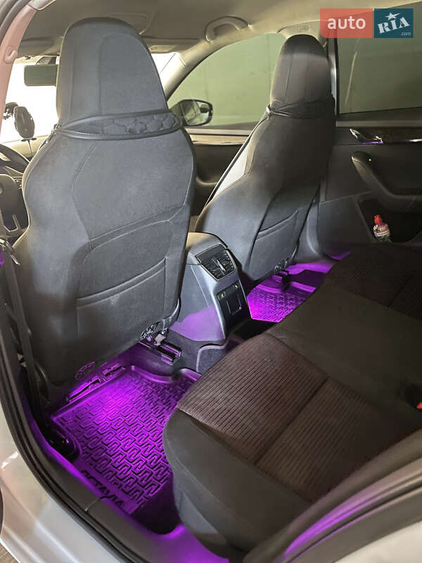 Універсал Skoda Octavia 2014 в Мукачевому