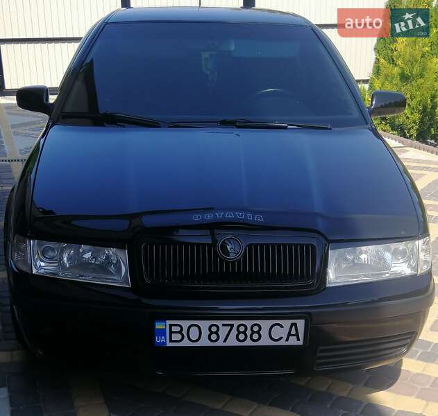 Лифтбек Skoda Octavia 2002 в Тернополе