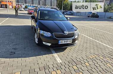 Універсал Skoda Octavia 2014 в Луцьку