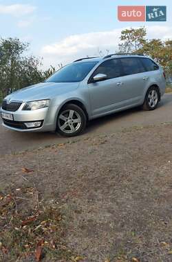 Універсал Skoda Octavia 2013 в Дніпрі