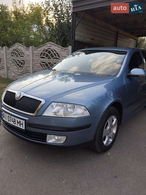 Лифтбек Skoda Octavia 2008 в Киеве